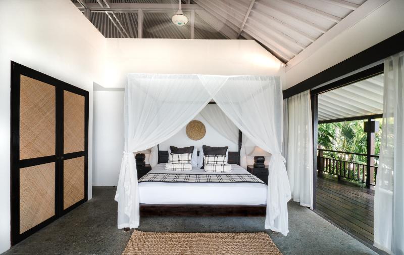 Batu Karang Lembongan Resort & Spa - Oda