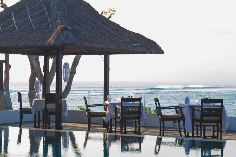 Batu Karang Lembongan Resort & Spa - Restoran