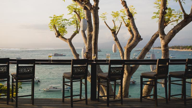 Batu Karang Lembongan Resort & Spa - Restoran