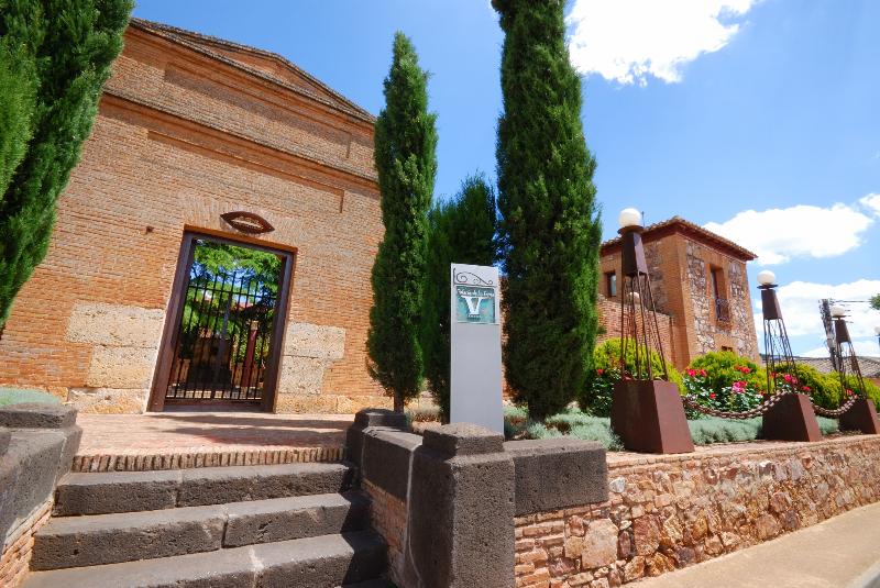 Palacio de la Serna - Genel