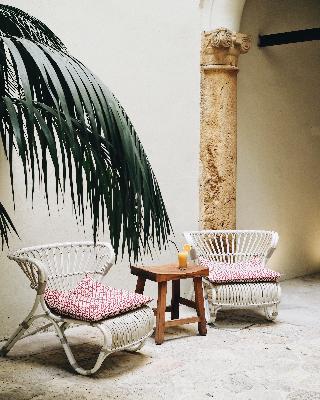 Petit Palace Hotel Tres