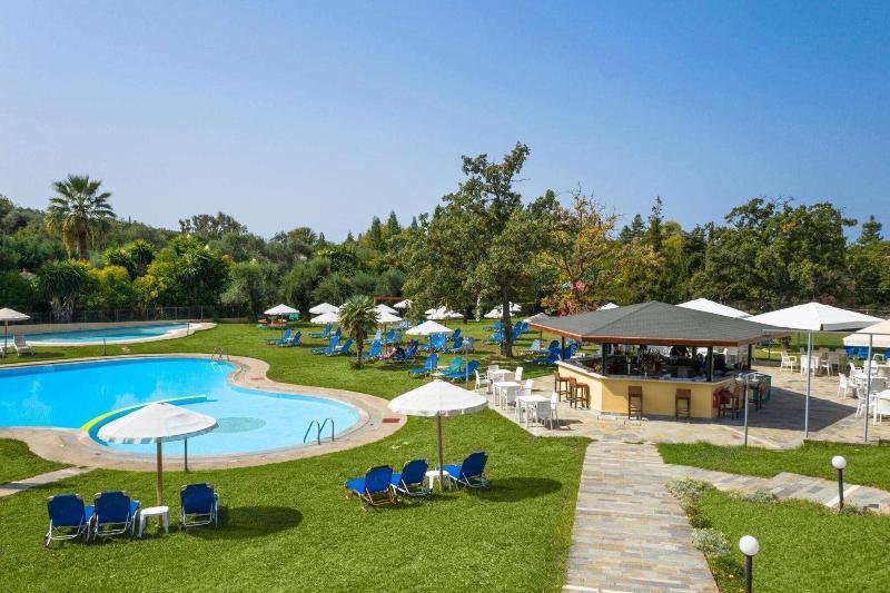 Century Resort - Genel