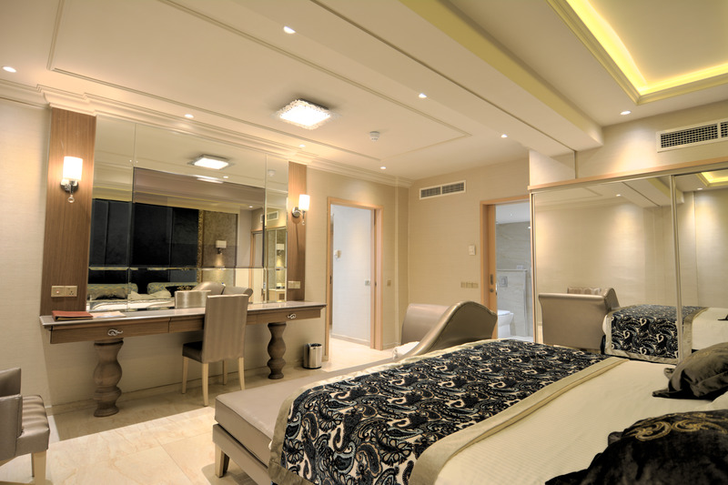 Adams Beach Hotel - Oda