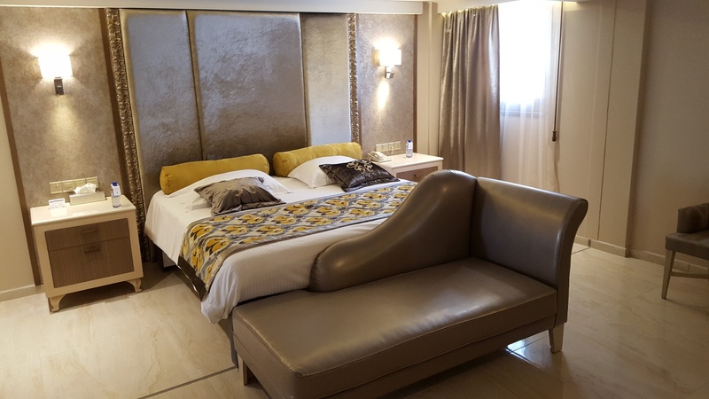 Adams Beach Hotel - Oda