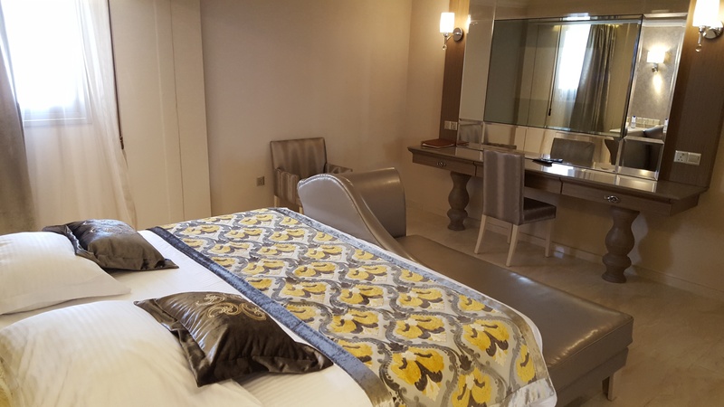 Adams Beach Hotel - Oda