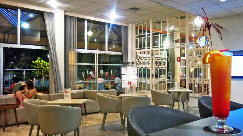 Marina - Bar