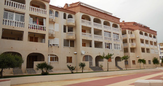 Apartamentos Azahar 3000