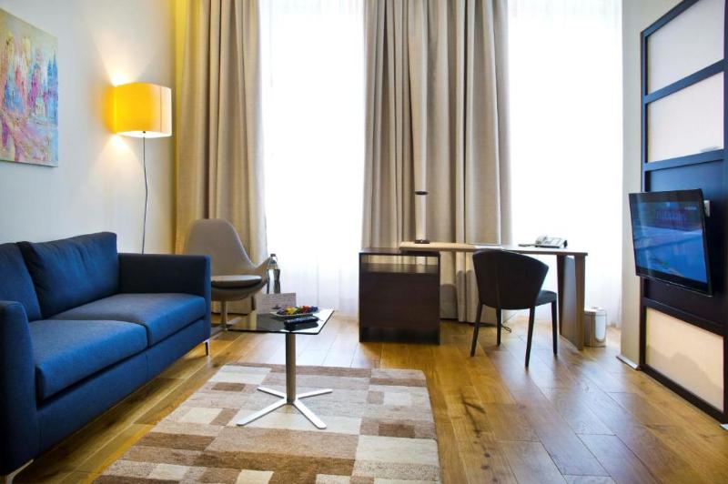 HiLight Suites Hotel - Oda