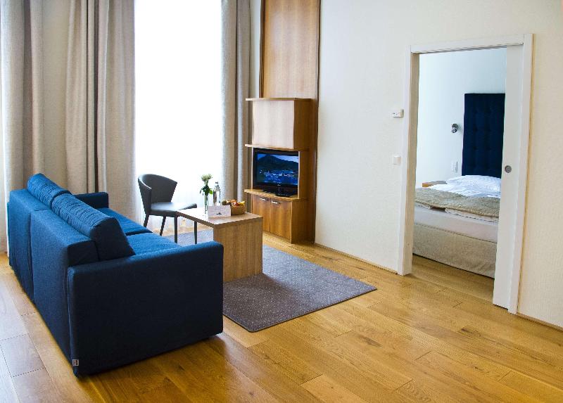 HiLight Suites Hotel - Oda