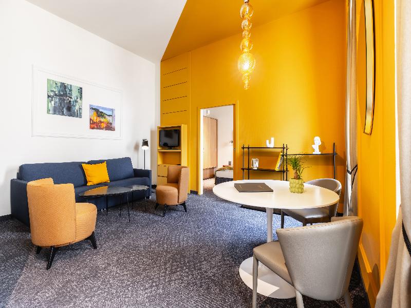 HiLight Suites Hotel - Oda