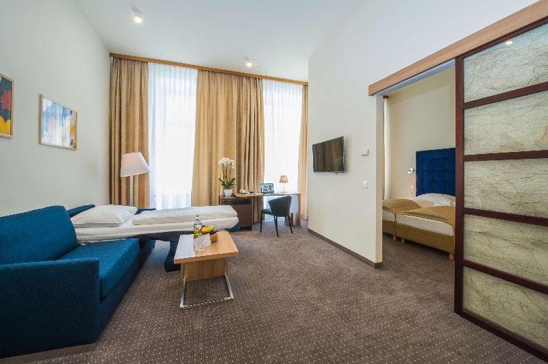 HiLight Suites Hotel - Oda