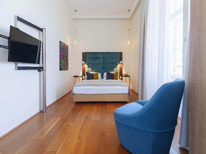 HiLight Suites Hotel - Oda
