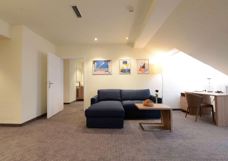HiLight Suites Hotel - Oda