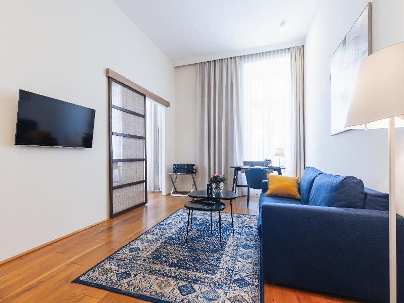 HiLight Suites Hotel - Oda