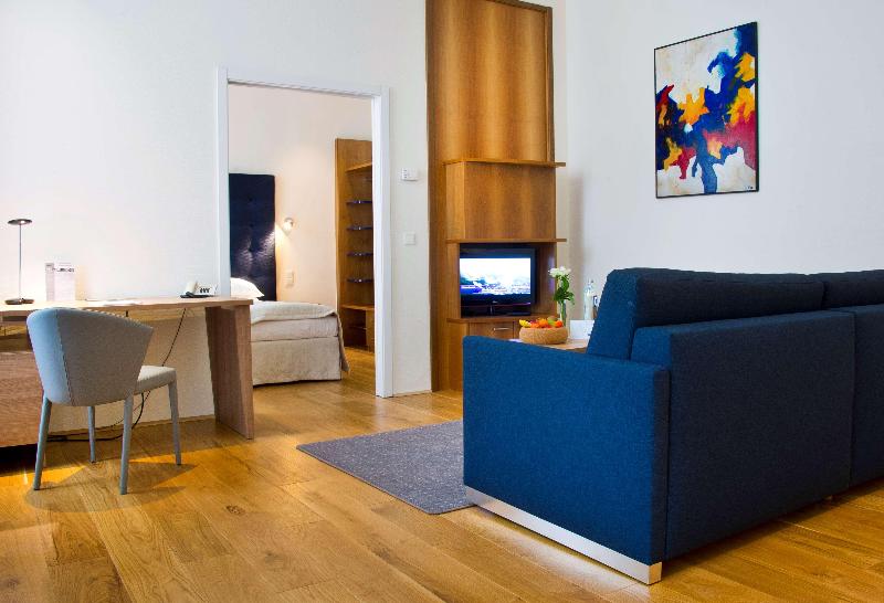 HiLight Suites Hotel - Oda