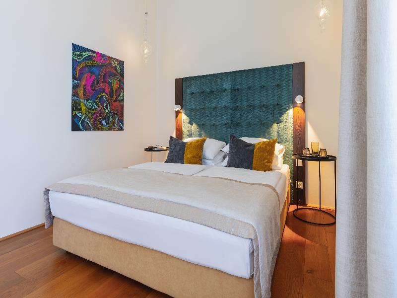 HiLight Suites Hotel - Oda