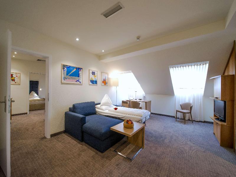 HiLight Suites Hotel - Oda
