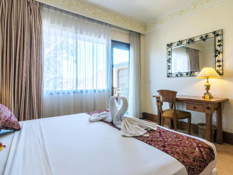 Club Bali Family Suites at Legian Beach - Oda