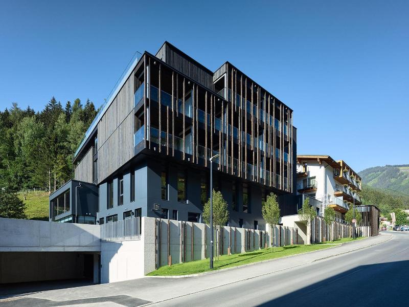 Der Waldhof - Genel
