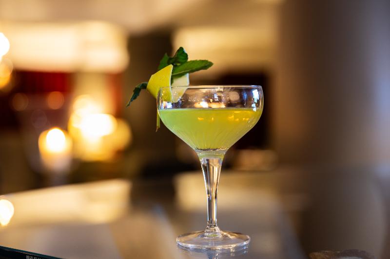Q! Hotel Maria Theresia - Bar