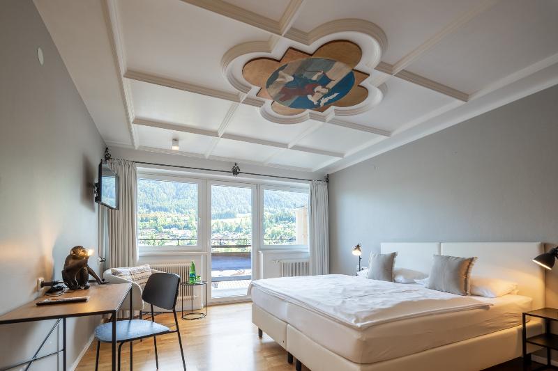 Q! Hotel Maria Theresia - Oda