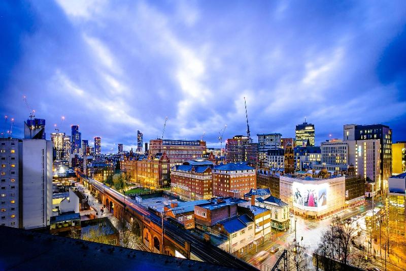 Manchester Piccadilly Hotel - Genel