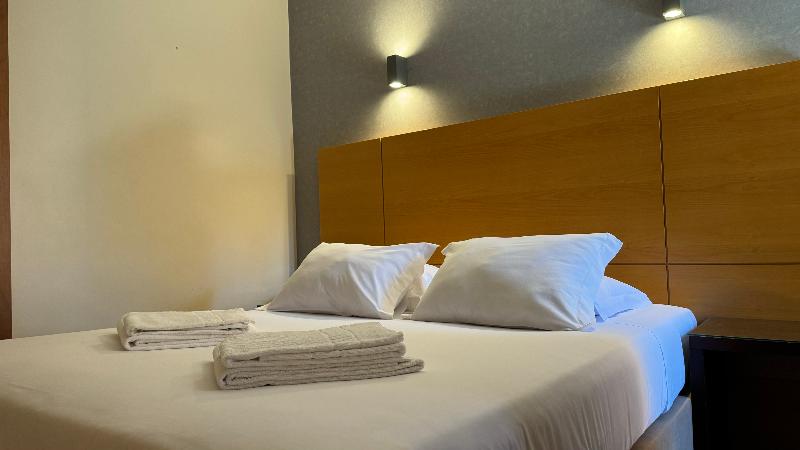 Flag Hotel Barcelos - Oda