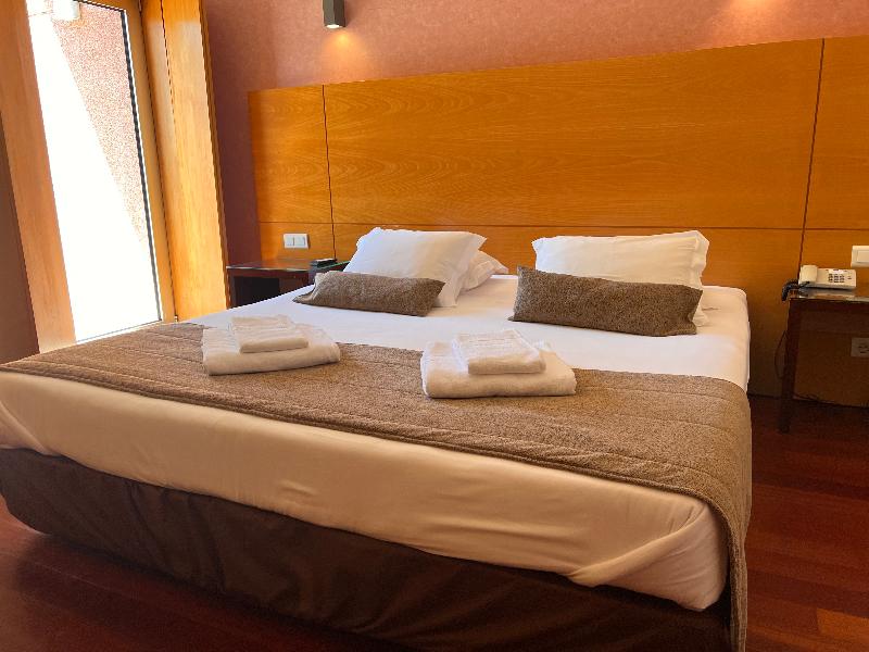 Flag Hotel Barcelos - Oda
