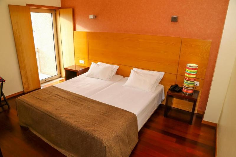 Flag Hotel Barcelos - Oda
