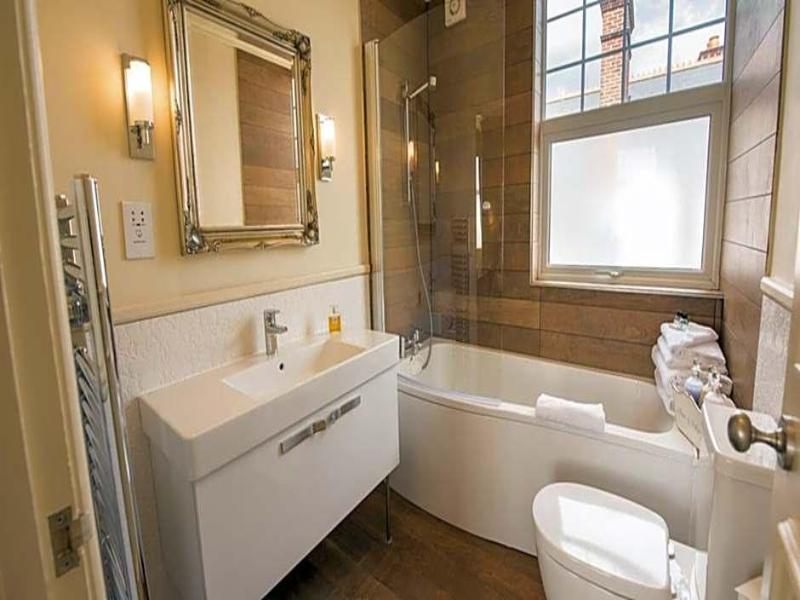 Wherry Hotel - Genel