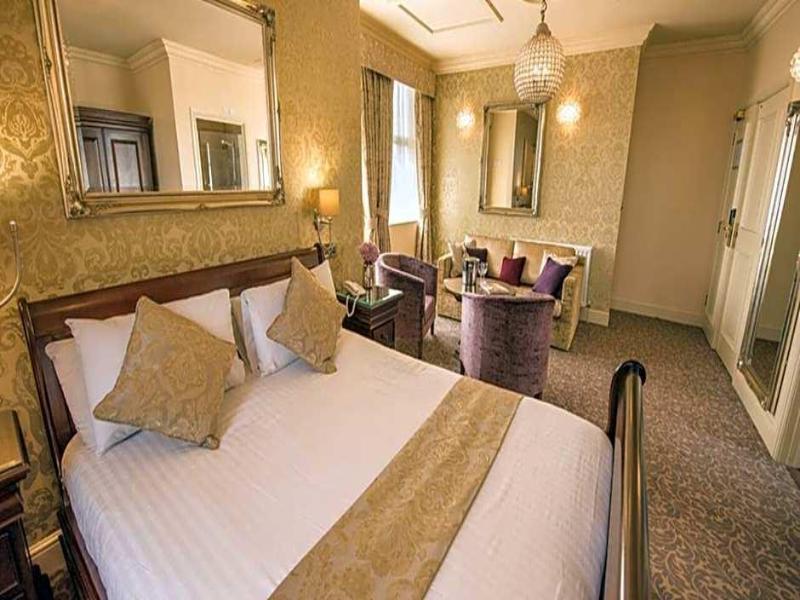 Wherry Hotel - Genel