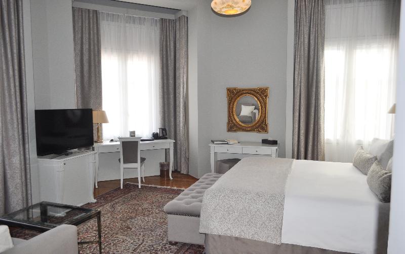 Capsis Bristol Boutique Hotel - Genel