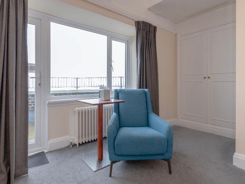 Bournemouth Carlton Hotel By Sunday - Oda