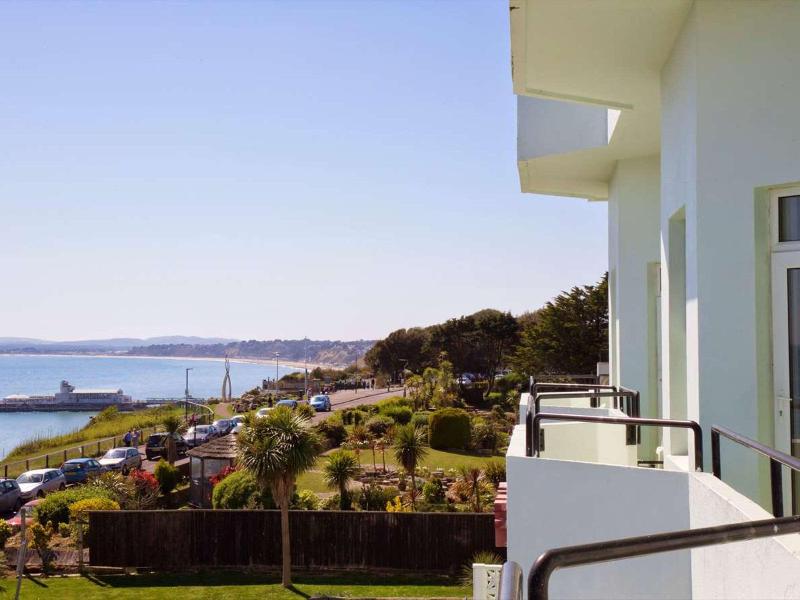 Bournemouth East Cliff Hotel - Genel