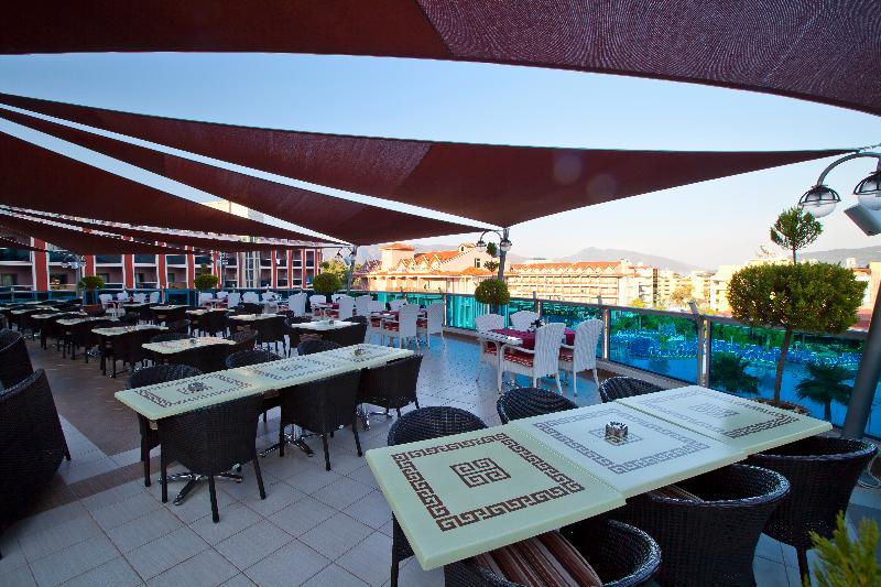 Green Nature Resort & Spa - Teras