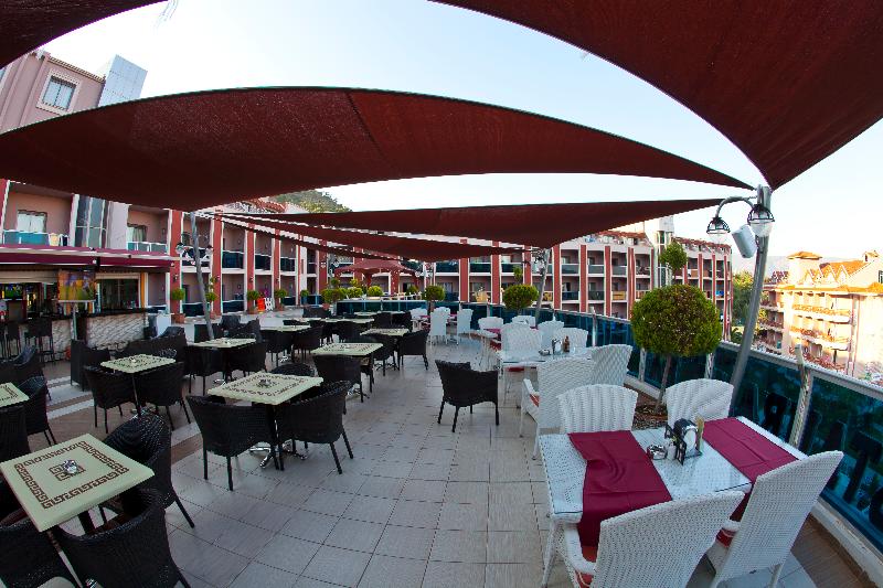 Green Nature Resort & Spa - Teras