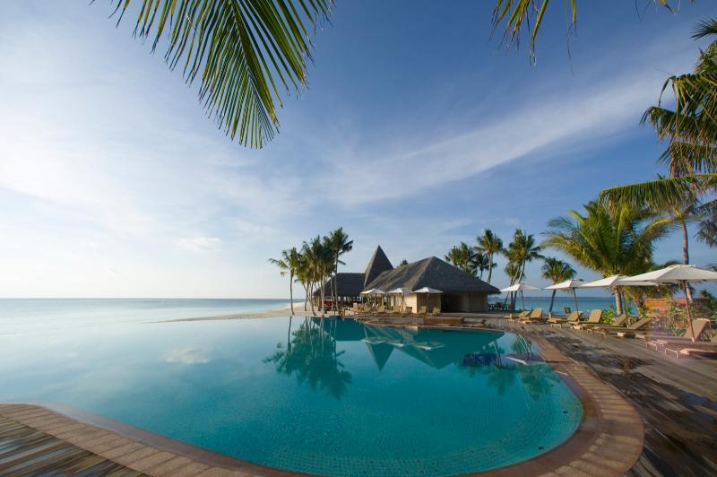 Veligandu Island Resort & Spa - Havuz