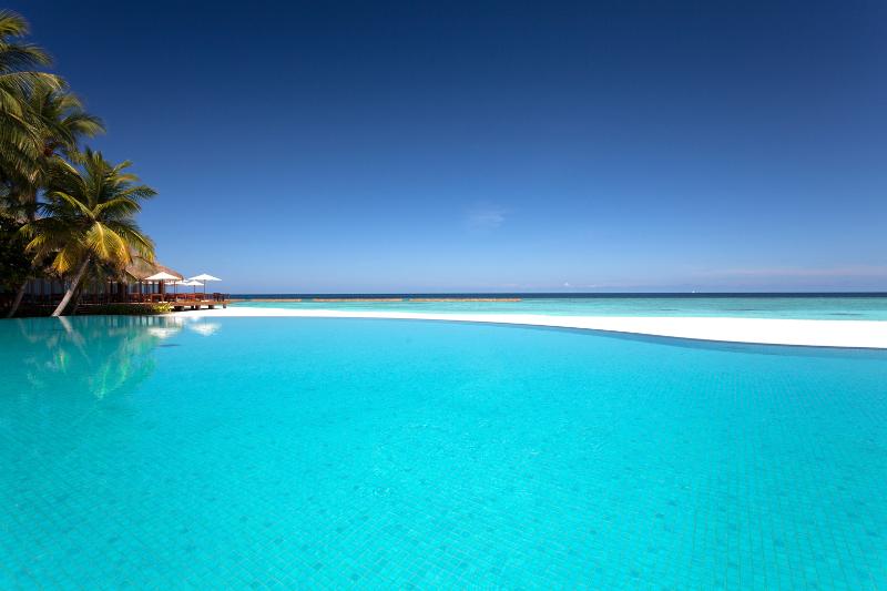 Veligandu Island Resort & Spa - Havuz