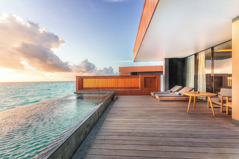 Veligandu Island Resort & Spa - Plaj