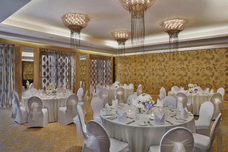 The Ritz-Carlton, Dubai - Toplantı