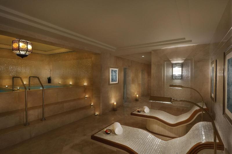 The Ritz-Carlton, Dubai - Aktivite