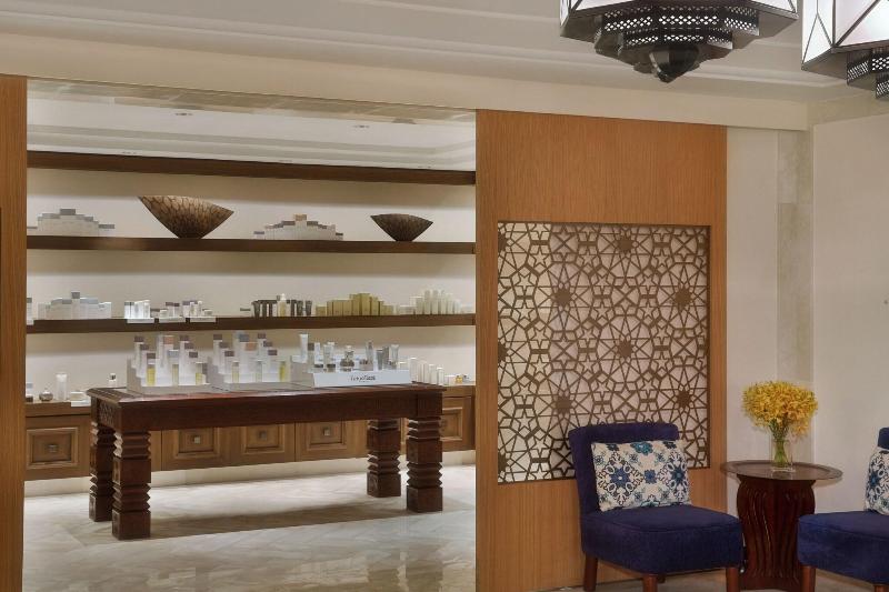 The Ritz-Carlton, Dubai - Aktivite