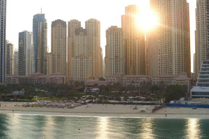 The Ritz-Carlton, Dubai - Genel