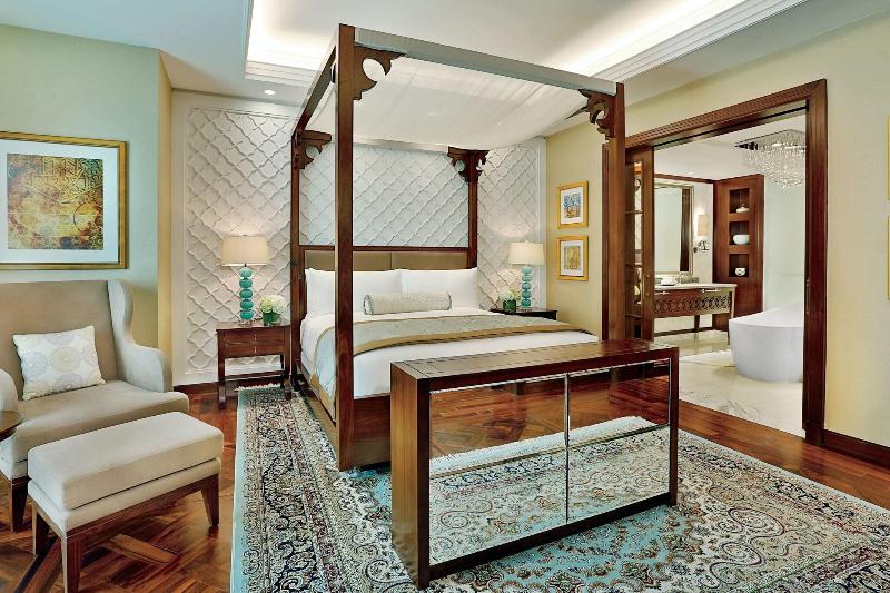 The Ritz-Carlton, Dubai - Oda