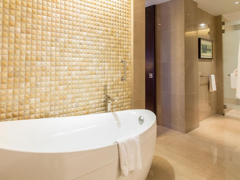 The Ritz-Carlton, Dubai - Oda