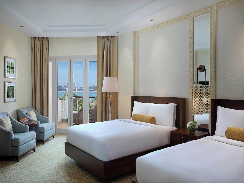 The Ritz-Carlton, Dubai - Oda