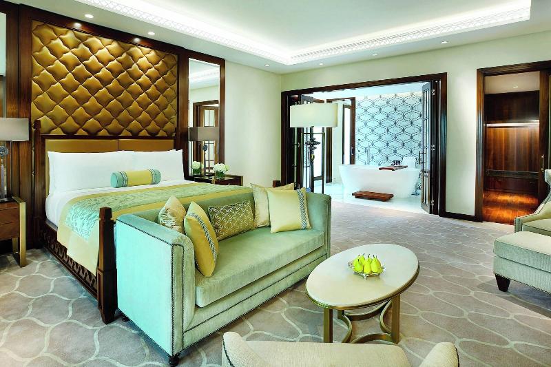 The Ritz-Carlton, Dubai - Oda