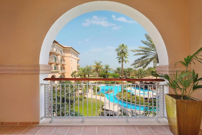 The Ritz-Carlton, Dubai - Oda