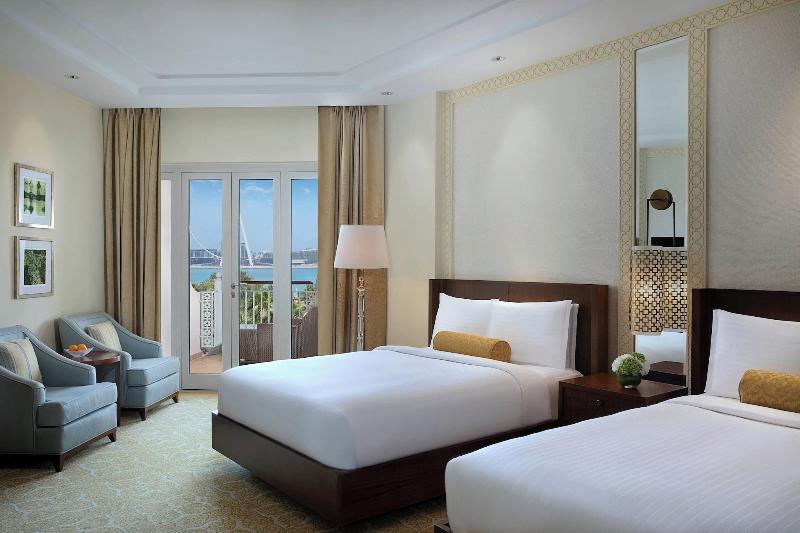 The Ritz-Carlton, Dubai - Oda
