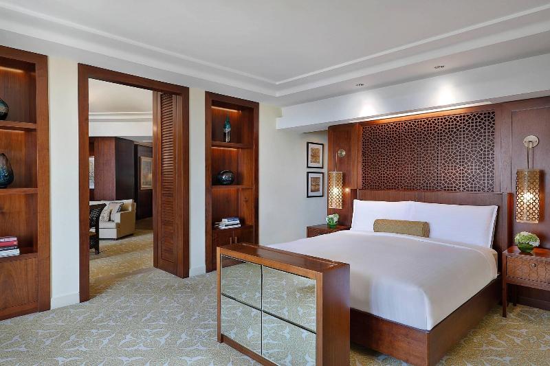 The Ritz-Carlton, Dubai - Oda